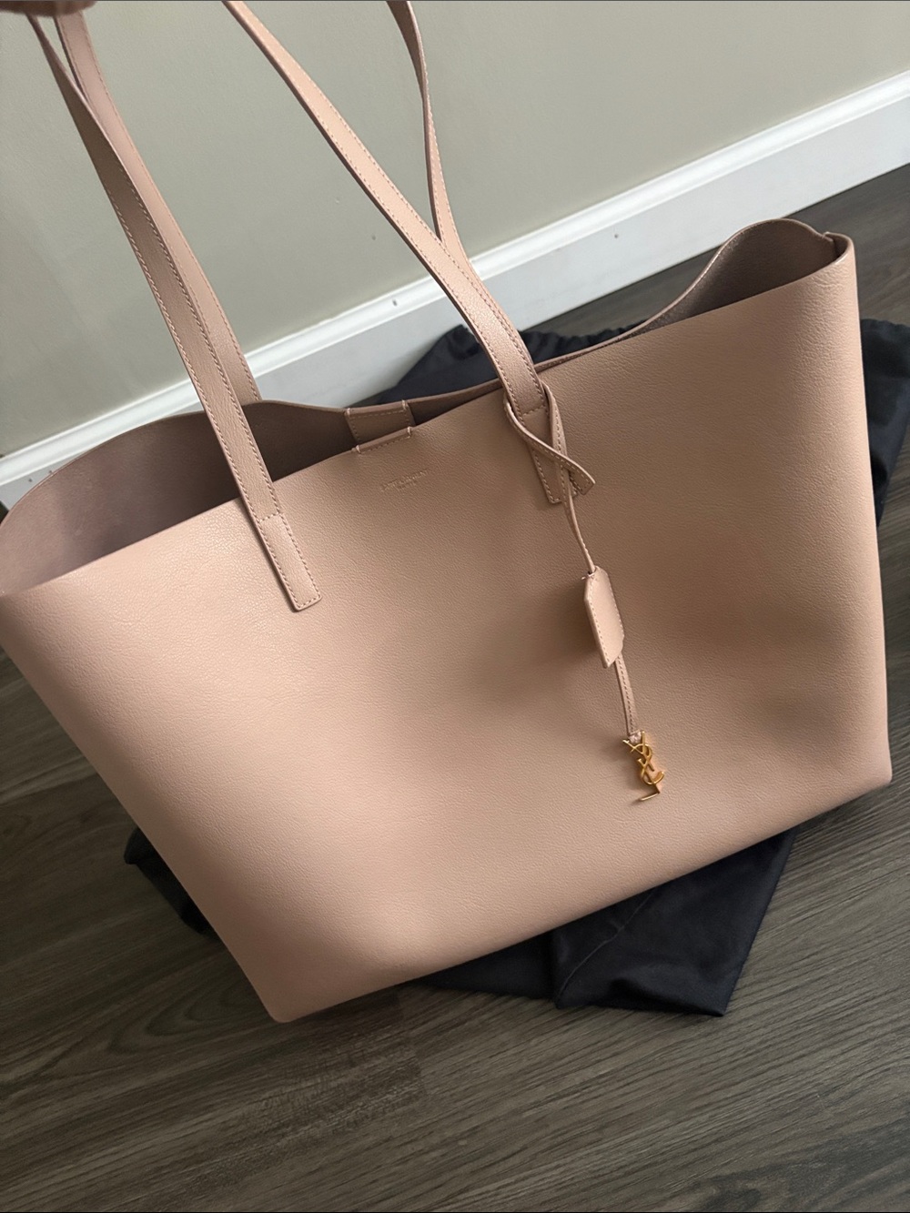 Saint Laurent Blush Leather Tote with Gold YSL Charm - Picture 16 of 16